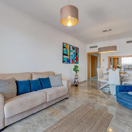 Appartement Modern With Large Terrasse, Bbq, Fast Wifi, 2 Pools