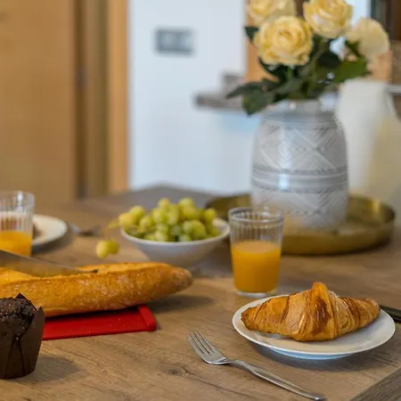 Modern With Large Terrasse, Bbq, Fast Wifi, 2 Pools Appartement