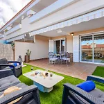 Modern With Large Terrasse, Bbq, Fast Wifi, 2 Pools Lägenhet Puerto de Santiago (Tenerife)